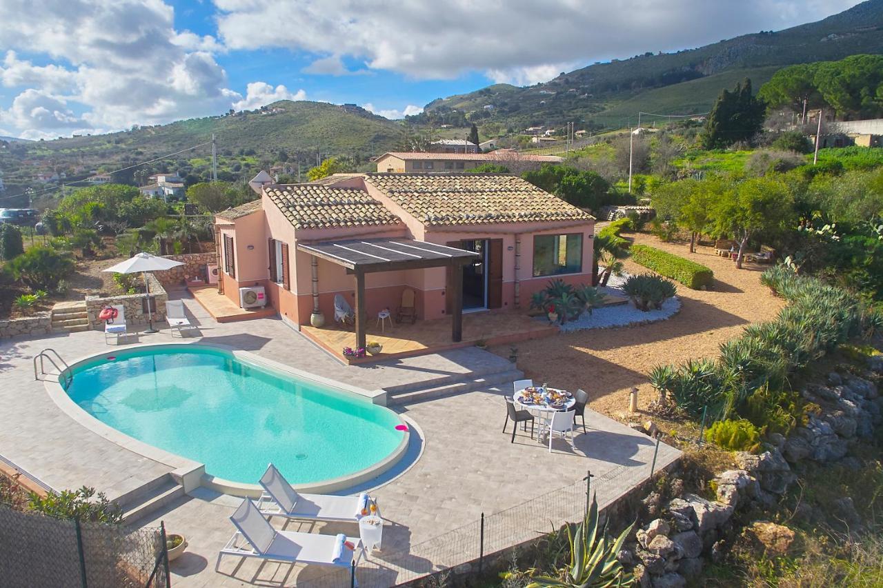 Villa Tari سكوبيلو المظهر الخارجي الصورة